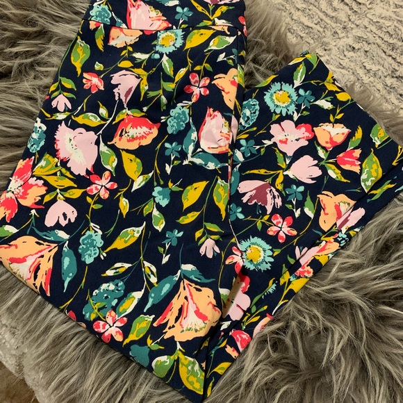 Floral cotton capris Size small 4/6 - Picture 6 of 7